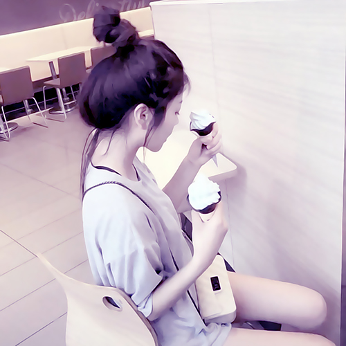 HEYZO-0360抖M小帮手的尖叫性爱裸体围裙全力伺候主人～西园寺铃央相关图片